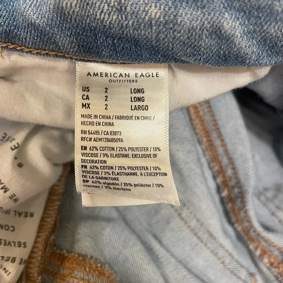 American Eagle Next Level Stretch Distressed Jeans Size 2 Long - Picture 9 of 10